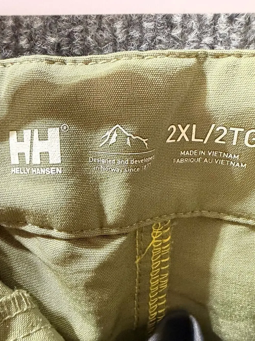 Helly Hansen Solen Water Shorts with Belted Waist and Wave Pattern
